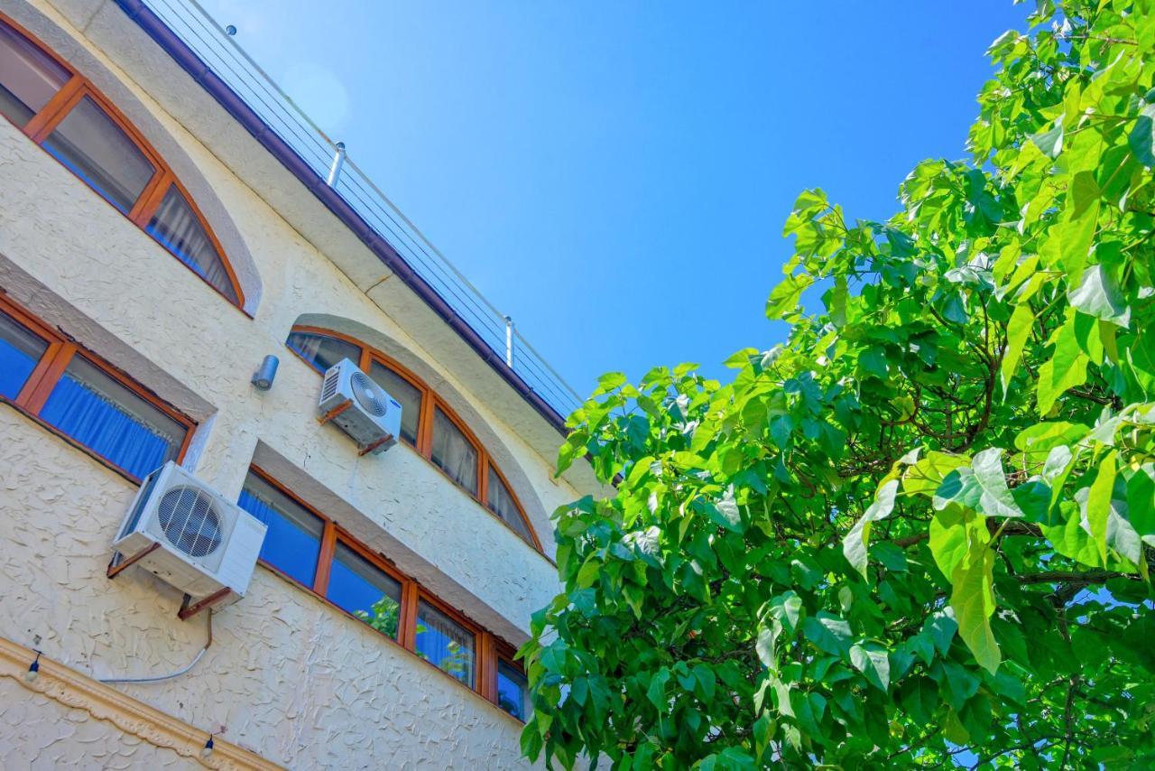 Hotel Arcadia Marine Odessa Exterior foto